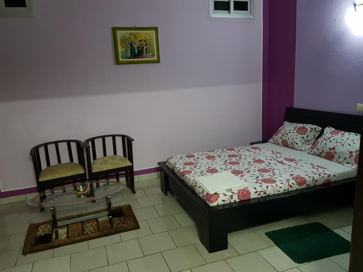 Lagrande-Vi Hotel Абиджан Екстериор снимка
