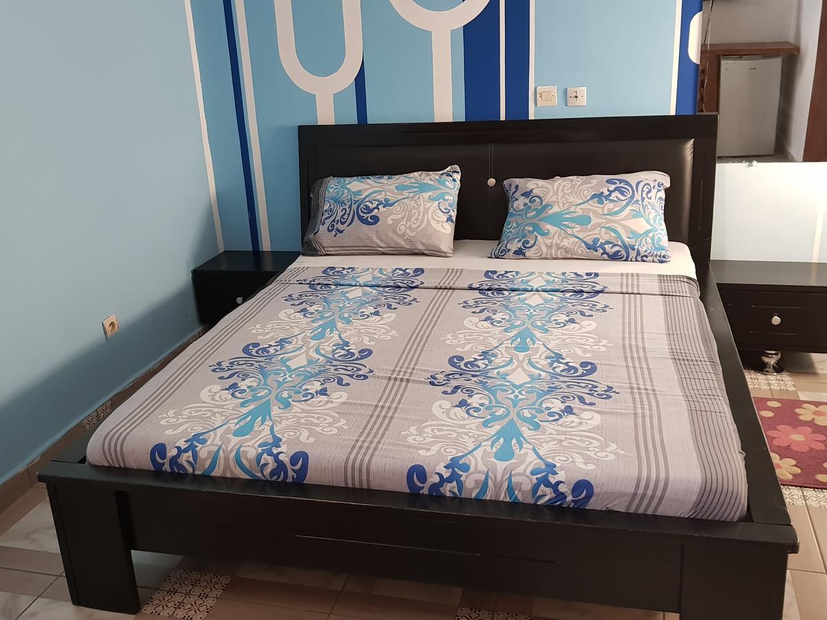 Lagrande-Vi Hotel Абиджан Екстериор снимка